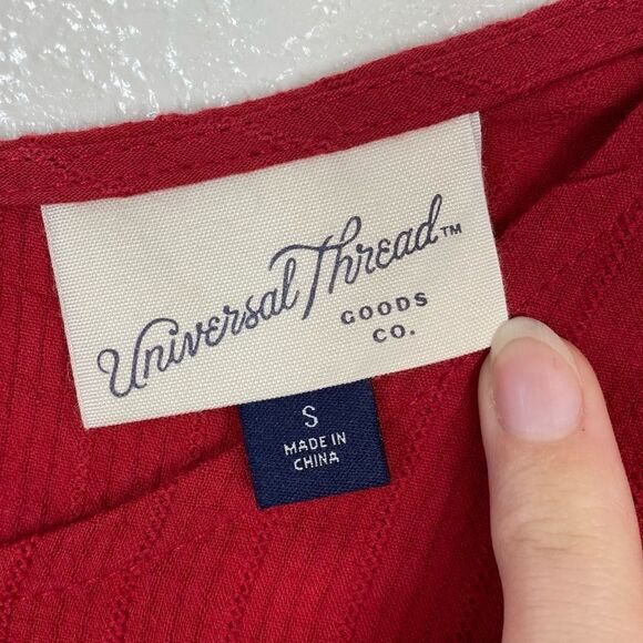 NWOT Universal Thread Red Yoke Peasant Blouse - Picture 4 of 6